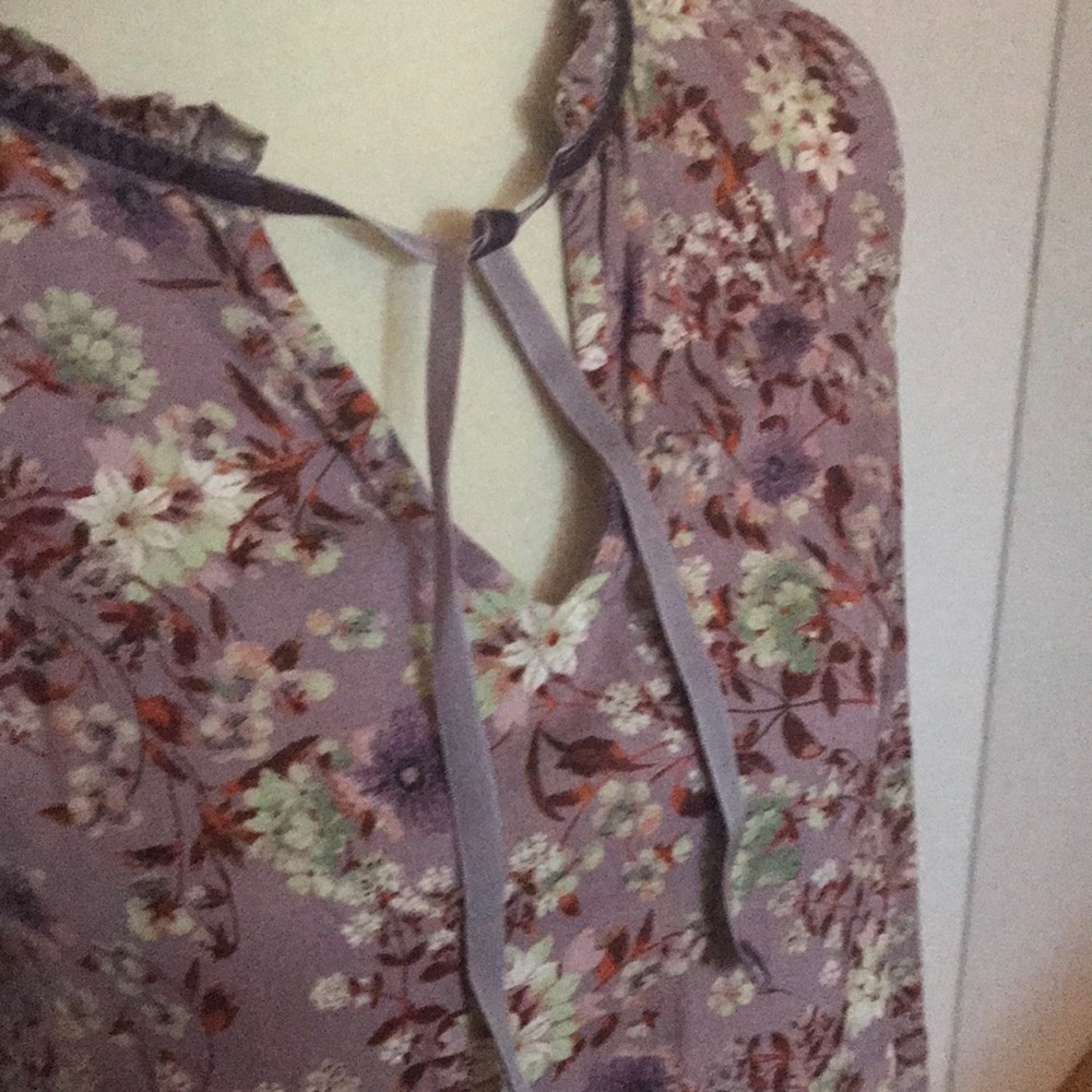 Dress - Picture 3 of 3
